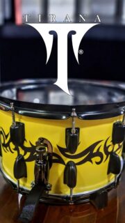 Hicimos una 14x8" from the darkness on the window pencil book ☠️

 #timbaleroschilenos #tiendarocktime #percusionistaschilenos #bateria #platillos #bateristaschilenos #bateristas #percuchile #cymbals #drummers #bateriaportatil #snaredrum #bateroschile